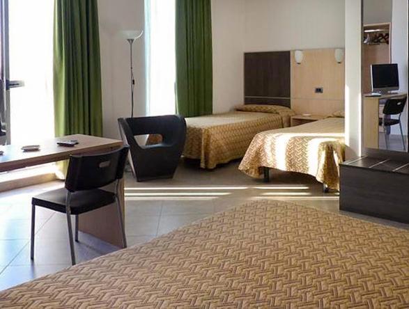 Hotel Lux 모데나 외부 사진
